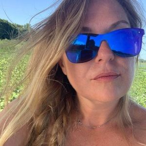 Meet your Posher, Carey